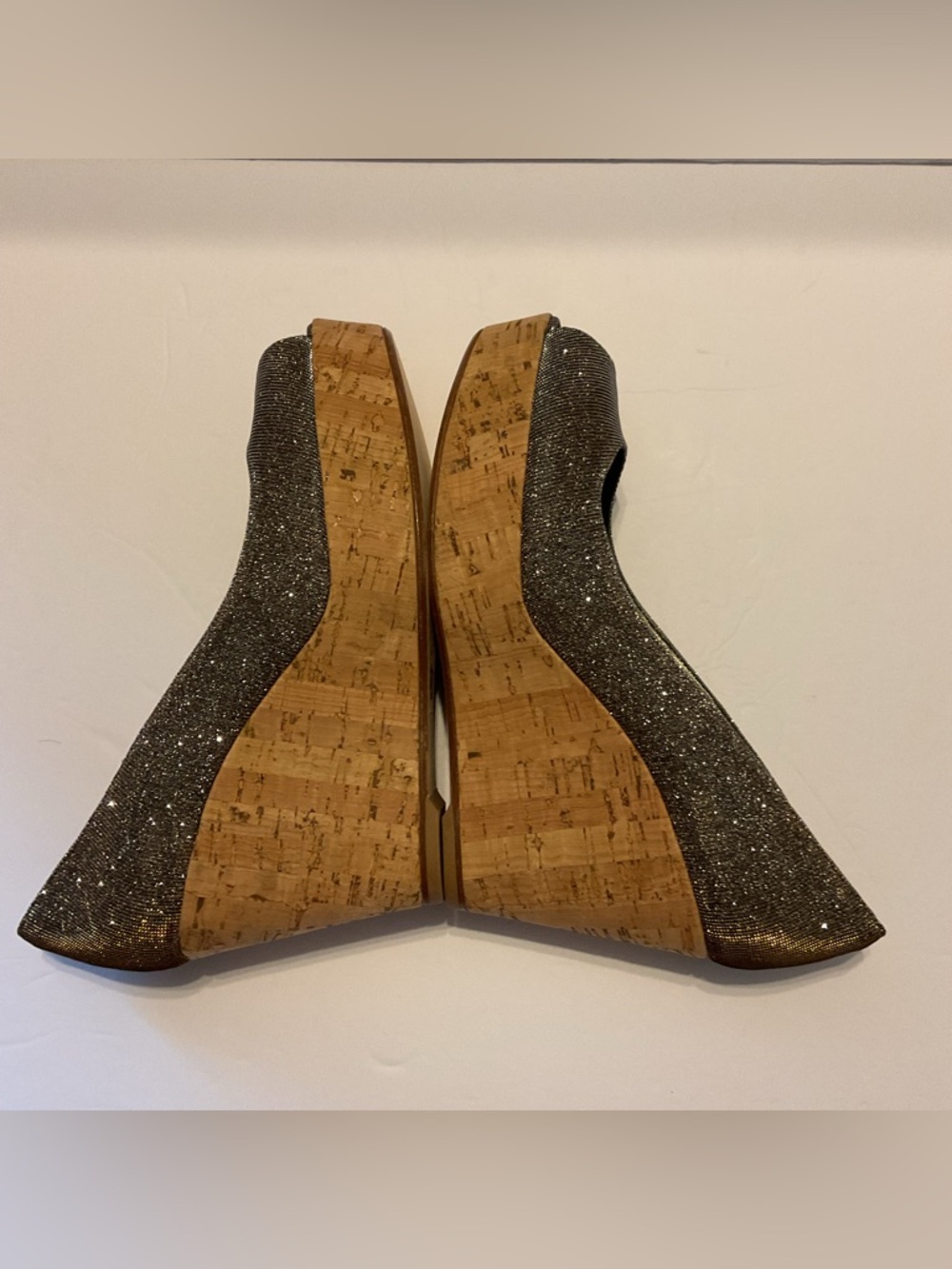 Stuart Weitzman Glitter Metallic Anna Cork Wedge Peep Toe Pumps Shoes Luxury 8 - Picture 10 of 11